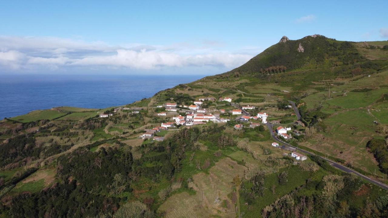 Alojamento Local M&I Lajes das Flores Экстерьер фото